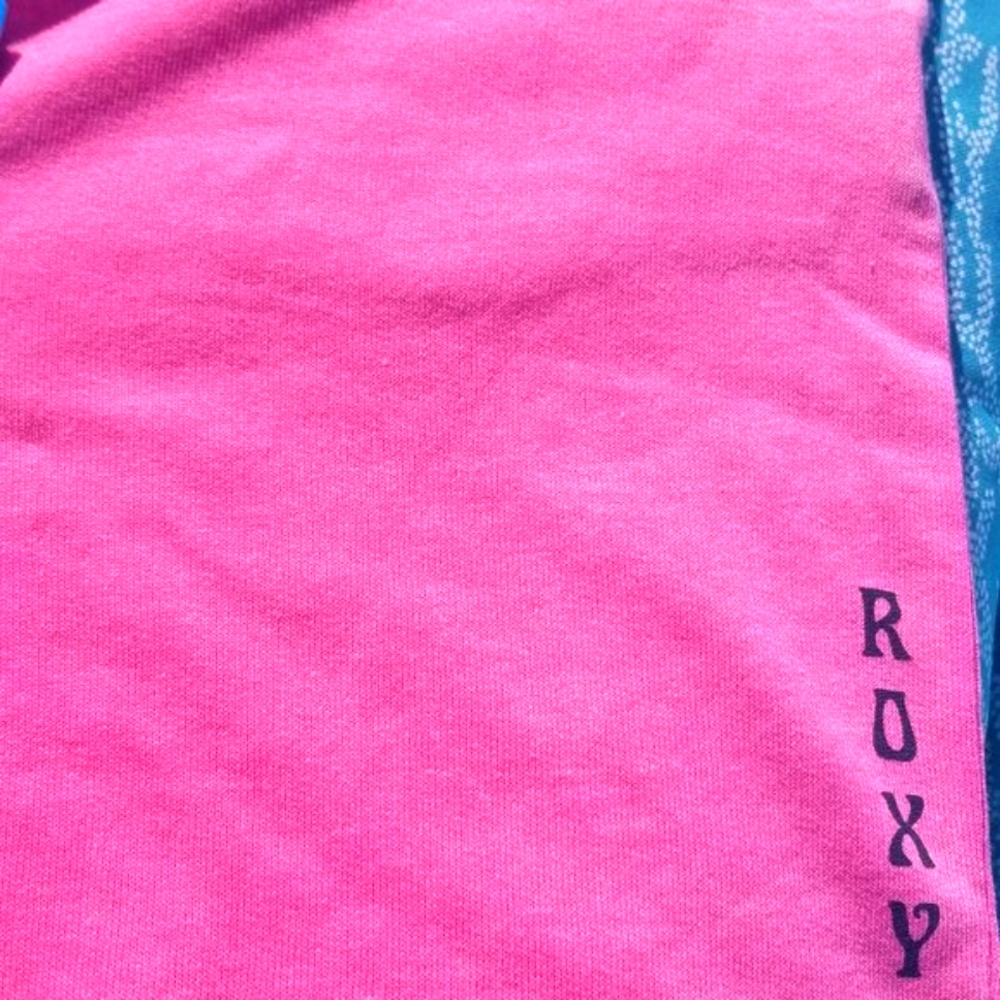 Roxy Girl Youth Size 12/L Pink Distressed Shorts NWT - Picture 4 of 6